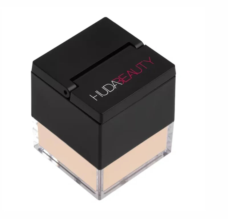 Huda Beauty Baby Bake Loose Baking & Setting powder (CupCake)